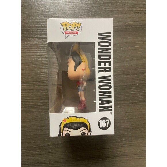 Funko Pop! Vinyl: DC Comics - Wonder Woman #167 - Picture 2 of 6